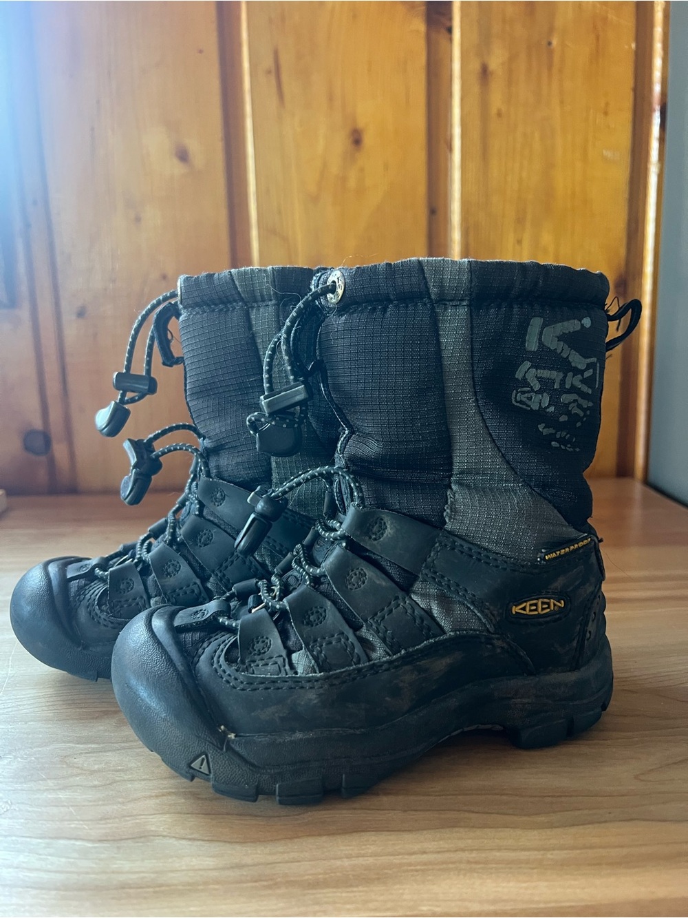 Keen Kids Waterproof Winter Boots - Size 11 US 29 EU